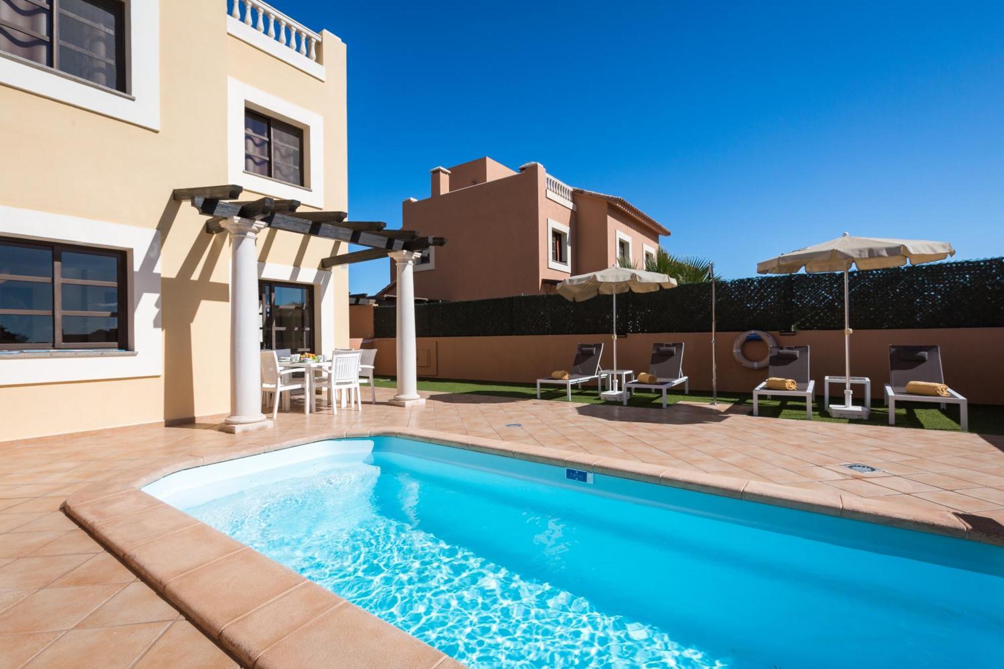 Home2Book Private Pool & Terrace, Aloha Sun Villa Κοραλέχο Εξωτερικό φωτογραφία